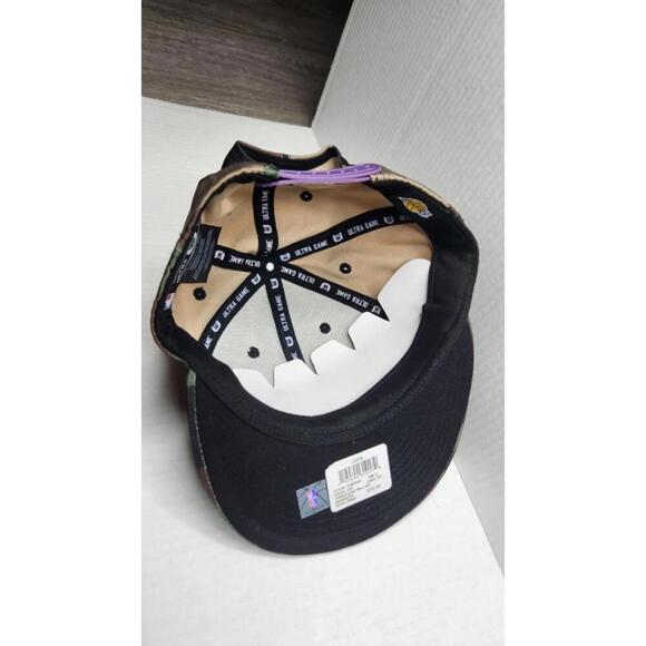 New Los Angeles Lakers Camo Cap Mens ULTRA GAME Brown Snapback NBA Hat - Picture 7 of 10